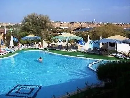 Otel Turquoise 3*